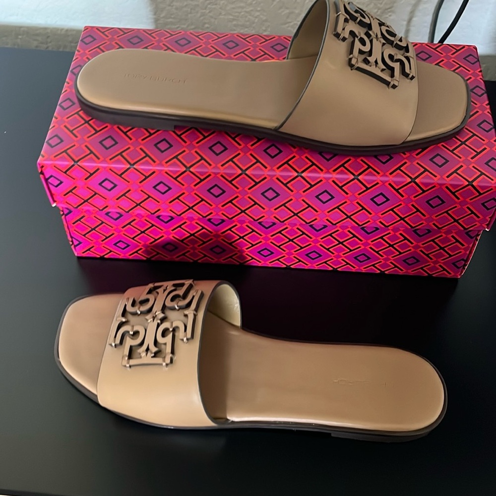Almond colored Tory Burch slides. With dust bag!